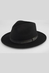 JP1880 853621 Uldhat Sort