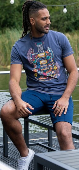 D555 Stockport Multi Coloured Guitar Printed T-Shirt Denim - T-shirts - T-shirts i store størrelser - 2XL-14XL