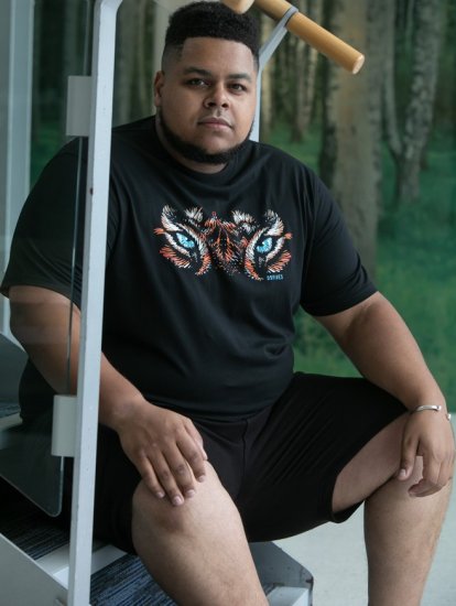 D555 Leamington Tiger Eyes Printed Crew Neck T-shirt Black - T-shirts - T-shirts i store størrelser - 2XL-14XL