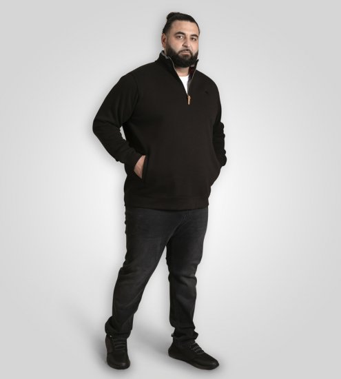 D555 Russel Fleece Sweatshirt with Chest Embroidery Black - Trøjer og hættetrøjer - Trøjer og Hættetrøjer i store størrelser - 2XL-14XL
