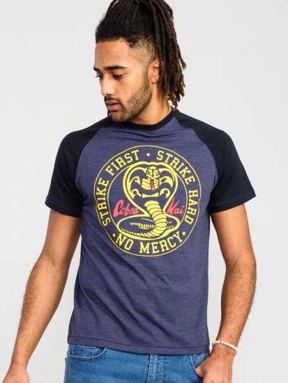 D555 Steeple Official Cobra Kai Printed T-Shirt - T-shirts - T-shirts i store størrelser - 2XL-14XL