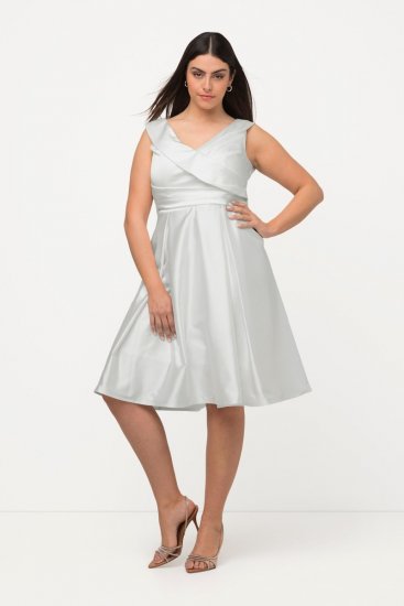 Ulla Popken 817135 Aftenkjole Benhvid - Aftenkjoler - Festkjoler i plus size