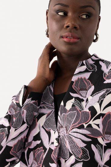 Ulla Popken 823967 Blomstret jacquardblazer med 3/4-ærmer Sort - Blazere - Blazere i plusstørrelser til kvinder
