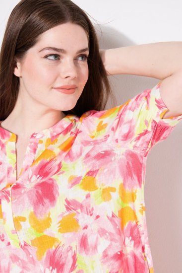 Ulla Popken 836739 Blomstret kjole i hørblanding Hvid - Sommerkjoler - Sommerkjoler i store størrelser