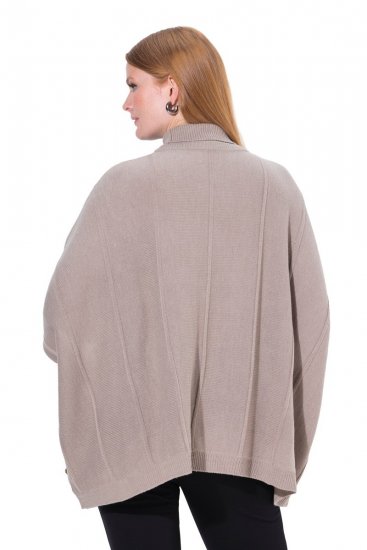 Ulla Popken 844996 Ribstrikket merinoponcho med rullekrave Lysebrun - Ponchoer og capes - 
