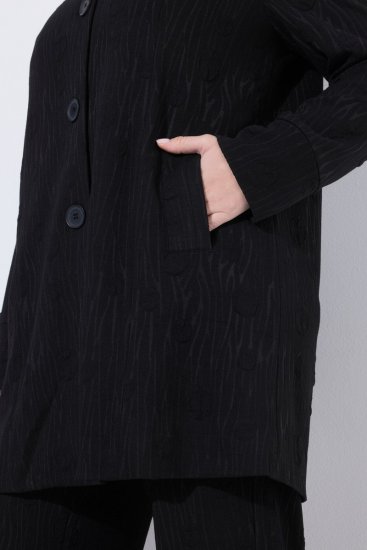Ulla Popken 845026 Skjortejakke med zebrastruktur Sort - Jakker - Dame jakker i store størrelser