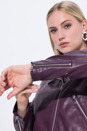 Ulla Popken 845121 Bikerjakke i imiteret læder Blomme - Jakker - Dame jakker i store størrelser
