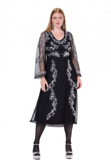 Ulla Popken 845366 Aftenkjole med V-hals Sort - Aftenkjoler - Festkjoler i plus size