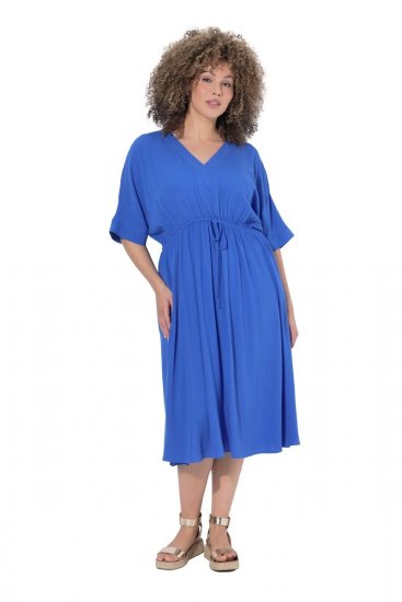 Ulla Popken 848224 Kortærmet maxikjole med V-hals Blå - Maxikjoler - Maxikjoler i plus size