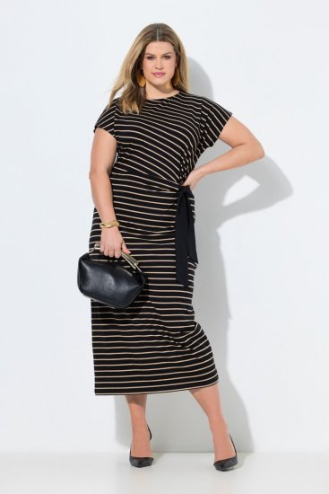 Ulla Popken 848921 Stribet jerseykjole med bindebælte Sort - Maxikjoler - Maxikjoler i plus size