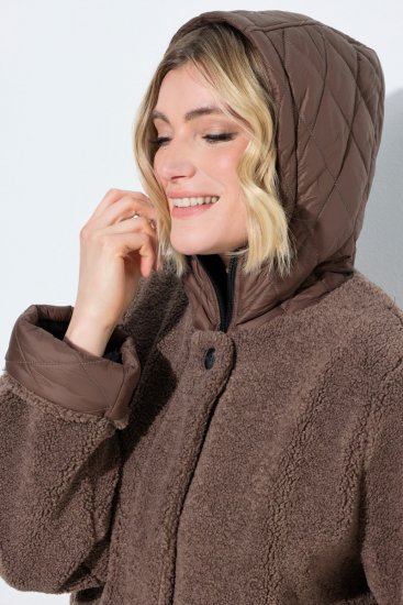 Ulla Popken 851809 Teddyjakke Lysebrun - Jakker - Dame jakker i store størrelser