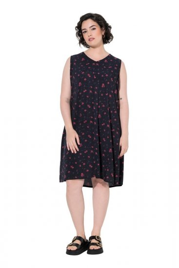 Ulla Popken 852824 Blomstret kjole Sort - Sommerkjoler - Sommerkjoler i store størrelser