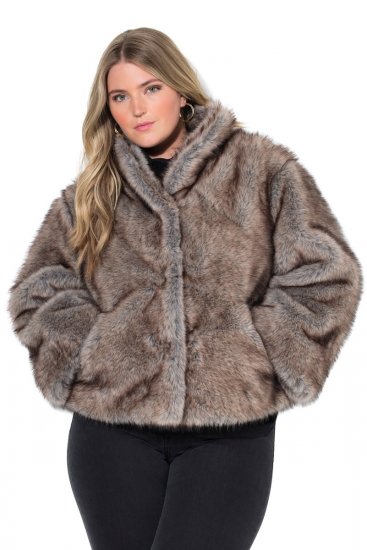 Ulla Popken 854617 Jakke i kunstpels Beige - Jakker - Dame jakker i store størrelser