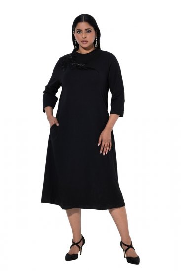 Ulla Popken 855373 Mønstret jerseykjole Sort - Jerseykjoler - 