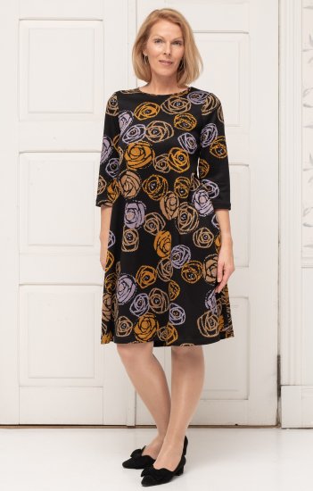 Scandinavian Caramel Flower Petals Dress Lavender and Orange - DAMETØJ 40-66 - 