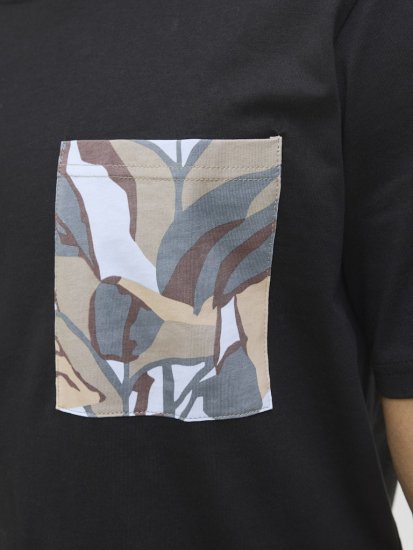  Jack & Jones Tavira Aop Pocket Crew Neck T-Shirt Black - T-shirts - T-shirts i store størrelser - 2XL-14XL