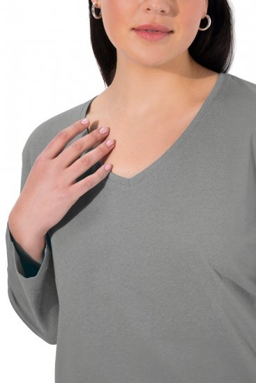 Ulla Popken Back To Basics V-Neck Relaxed Fit Cotton Tee Light Grey Melange - T-shirts - T-shirts til kvinder