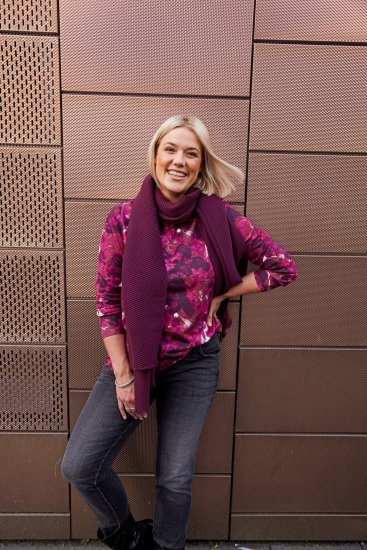 Ulla Popken Abstract Print Long Sleeve Tee Dark Ruby - Trykte T-shirts til kvinder - 