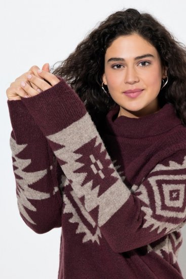 Ulla Popken Aztec Pattern Turtleneck Sweater Plum - Hættetrøjer og sweatshirts - Bløde sweatshirts, hoodies & strik