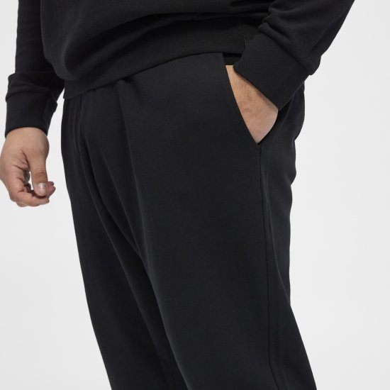 North Latitude Sweatpants Black - Joggingbukser og shorts - Sweatpants og Sweatshorts 2XL-12XL