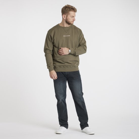 North Latitude Denim Logo Sweatshirt Dusty Olive Green TALL - TALL trøjer - TALL sweatshirts til høje mænd