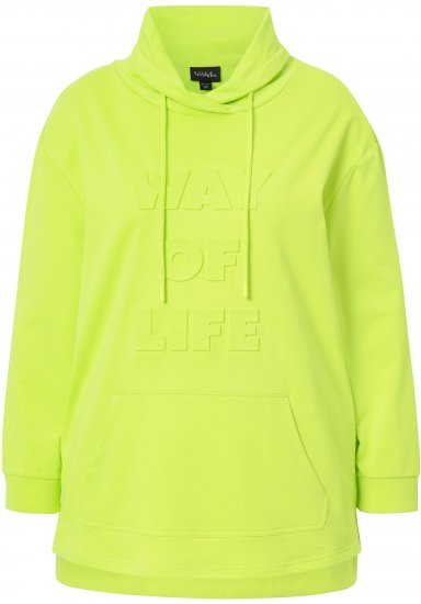 Ulla Popken Embossed Letter Sweatshirt Lime - Hættetrøjer og sweatshirts - Bløde sweatshirts, hoodies & strik