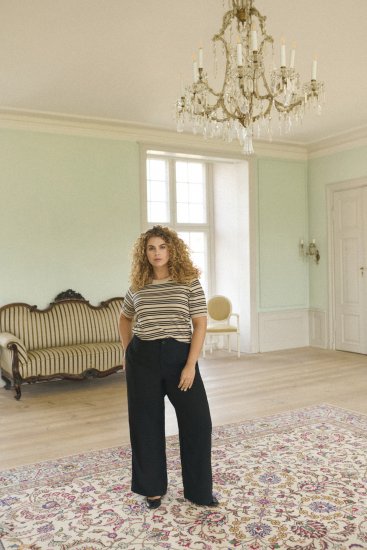 Kaffe Curve Lizzy Stribet striktrøje Beige/Sort - Trykte T-shirts til kvinder - 