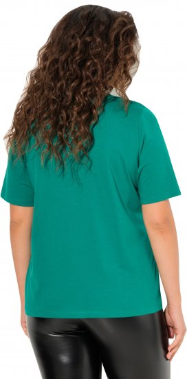 Ulla Popken Embroidered Face Motif Short Sleeve V-Neck Tee Emerald Green - Trykte T-shirts til kvinder - 