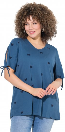 Ulla Popken Bow Print Split Sleeve Tee Indigo Denim - Trykte T-shirts til kvinder - 