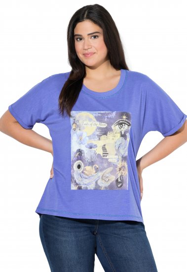 Ulla Popken Lady Of The Moon Short Sleeve Graphic Tee Lavender - Trykte T-shirts til kvinder - 