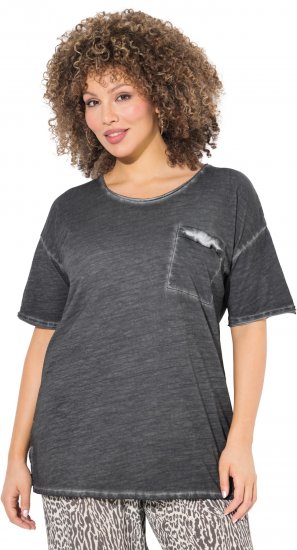 Ulla Popken Cold Dye Ruffle Edge Pocket Tee Graphite Grey - T-shirts - T-shirts til kvinder