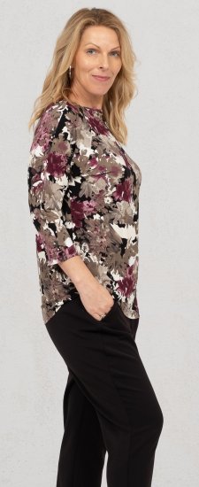 Scandinavian Caramel Flowers Blouse Purple and Brown - Trykte T-shirts til kvinder - 