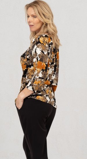 Scandinavian Caramel Flowers Blouse Orange and Brown - Trykte T-shirts til kvinder - 